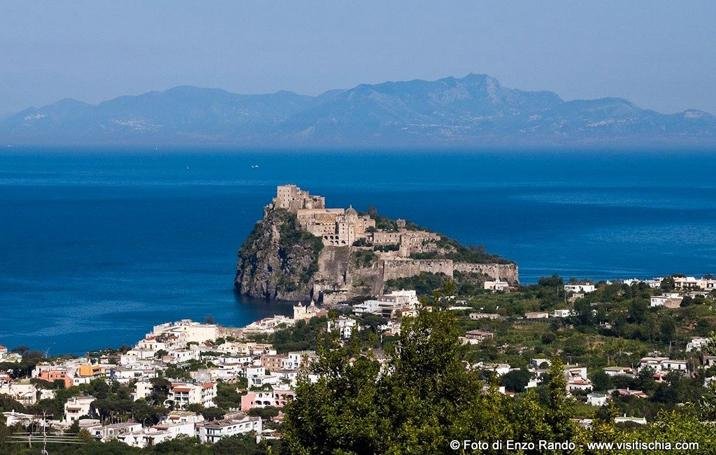 Noleggio-barche-ischia