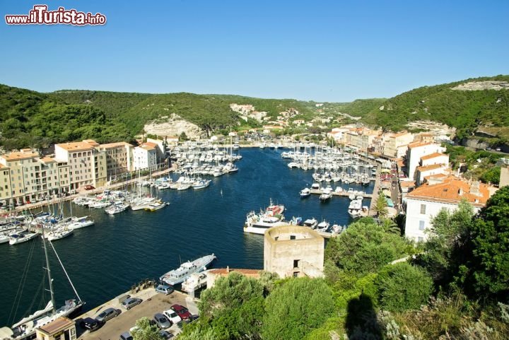 Noleggio-yacht-catamarano-bonifacio-corsica